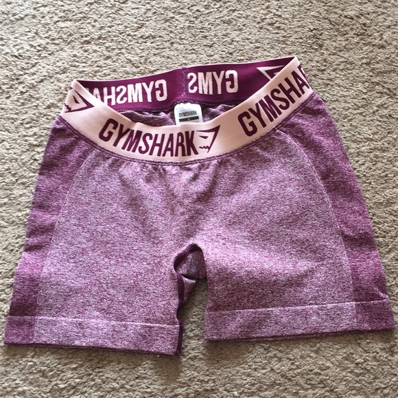 Gymshark Pants - Gymshark flex shorts S